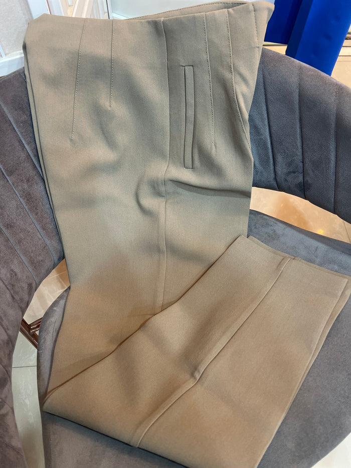 Brown(brownish) color orjinal brand trousers 2304240071-01