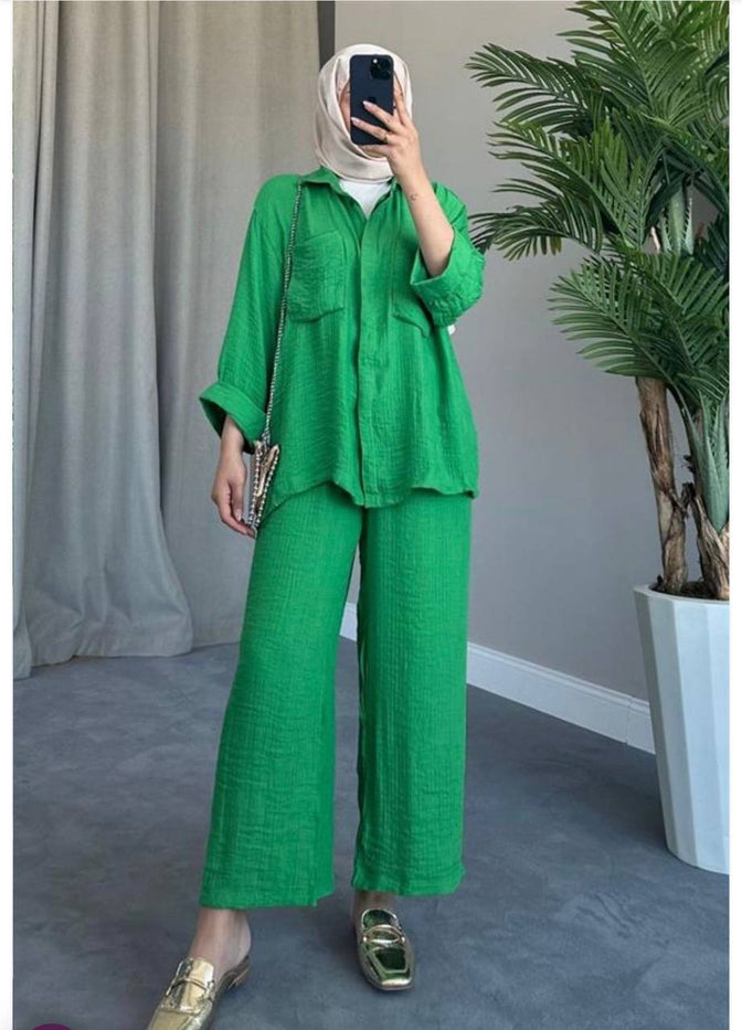 Green casual suit