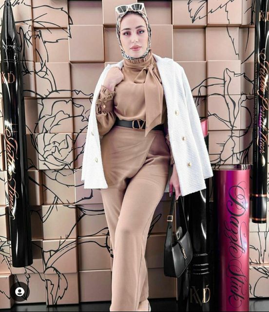 BEIGE FERA SCARF BLOUSE  SET 2301060003-02